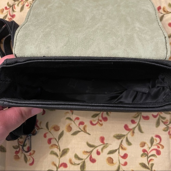 Columbia sportswear cross body bag - Picture 6 of 11